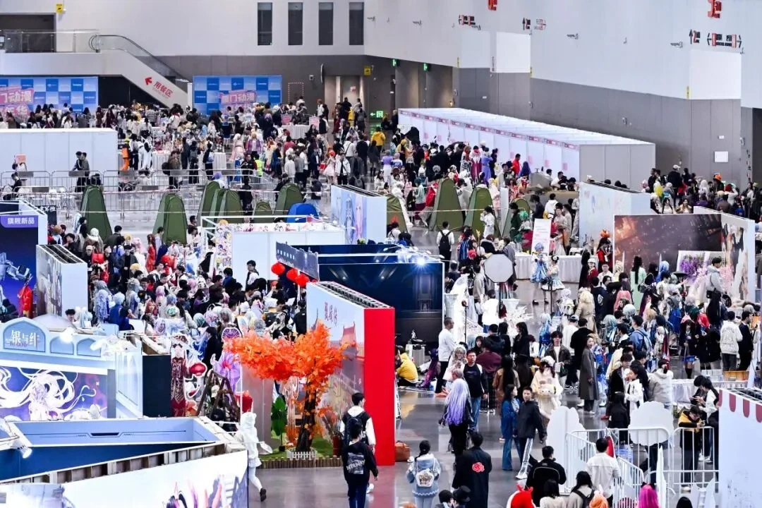 动漫展会现场盛况——里番 | 里番动漫活动回顾